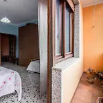 Apartment Guesthost - - Cozy House With Patio!